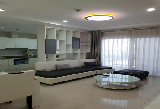 apartment for rent in Golden Palace